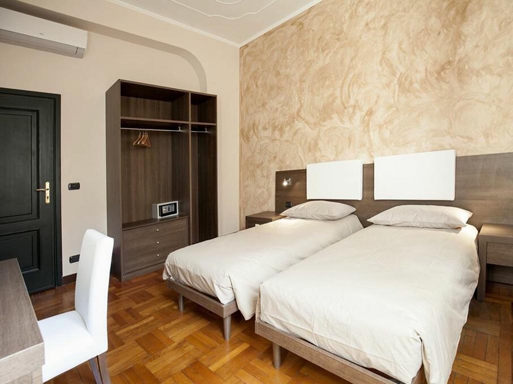 Guesthouse Vittoria Rooms - The Original Since 2015 Genua Pokój zdjęcie